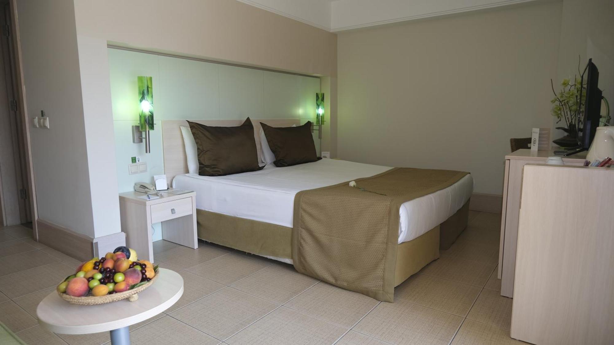 Otel Ambassador & Antalya