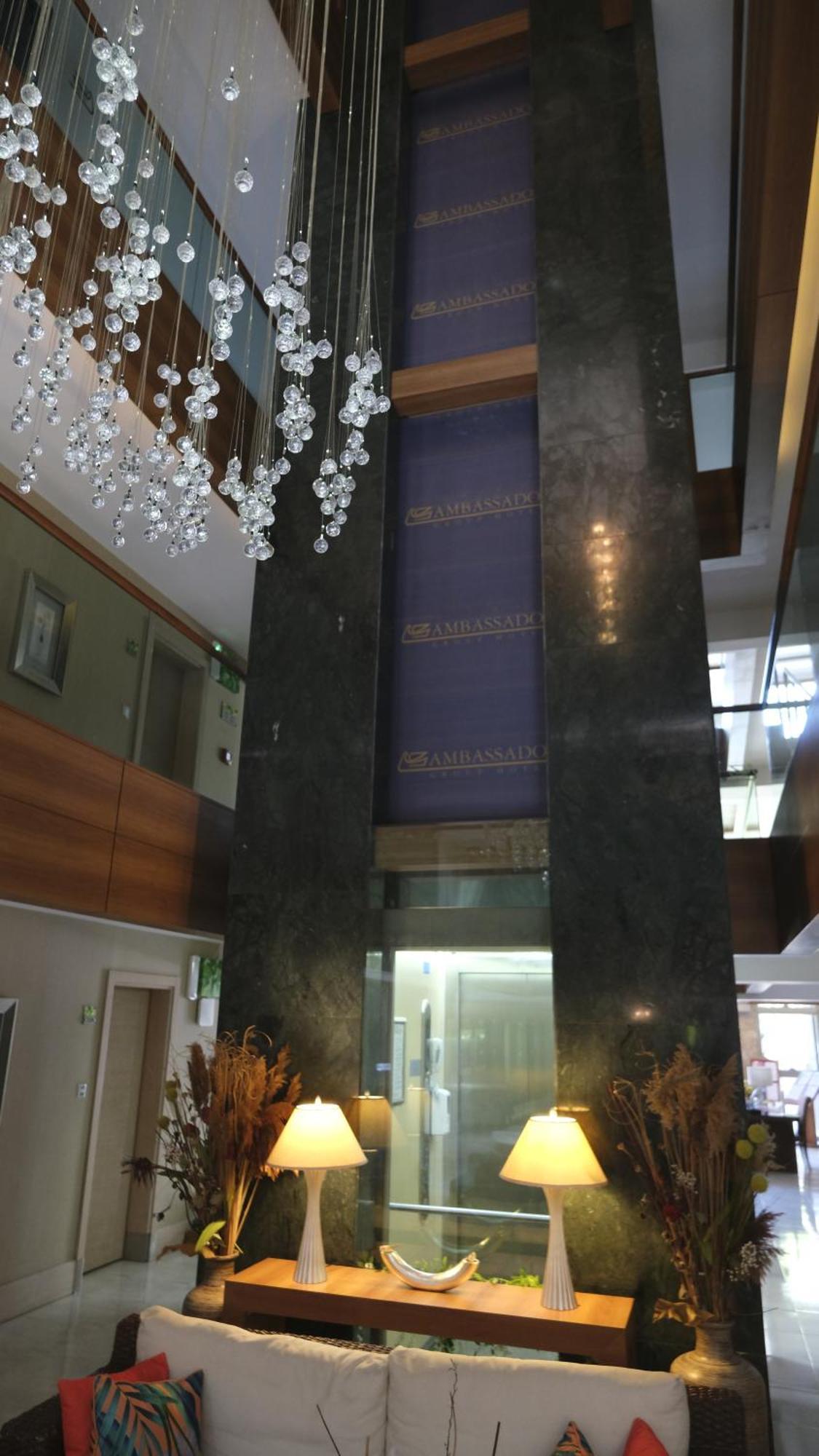 Otel Ambassador & 4*