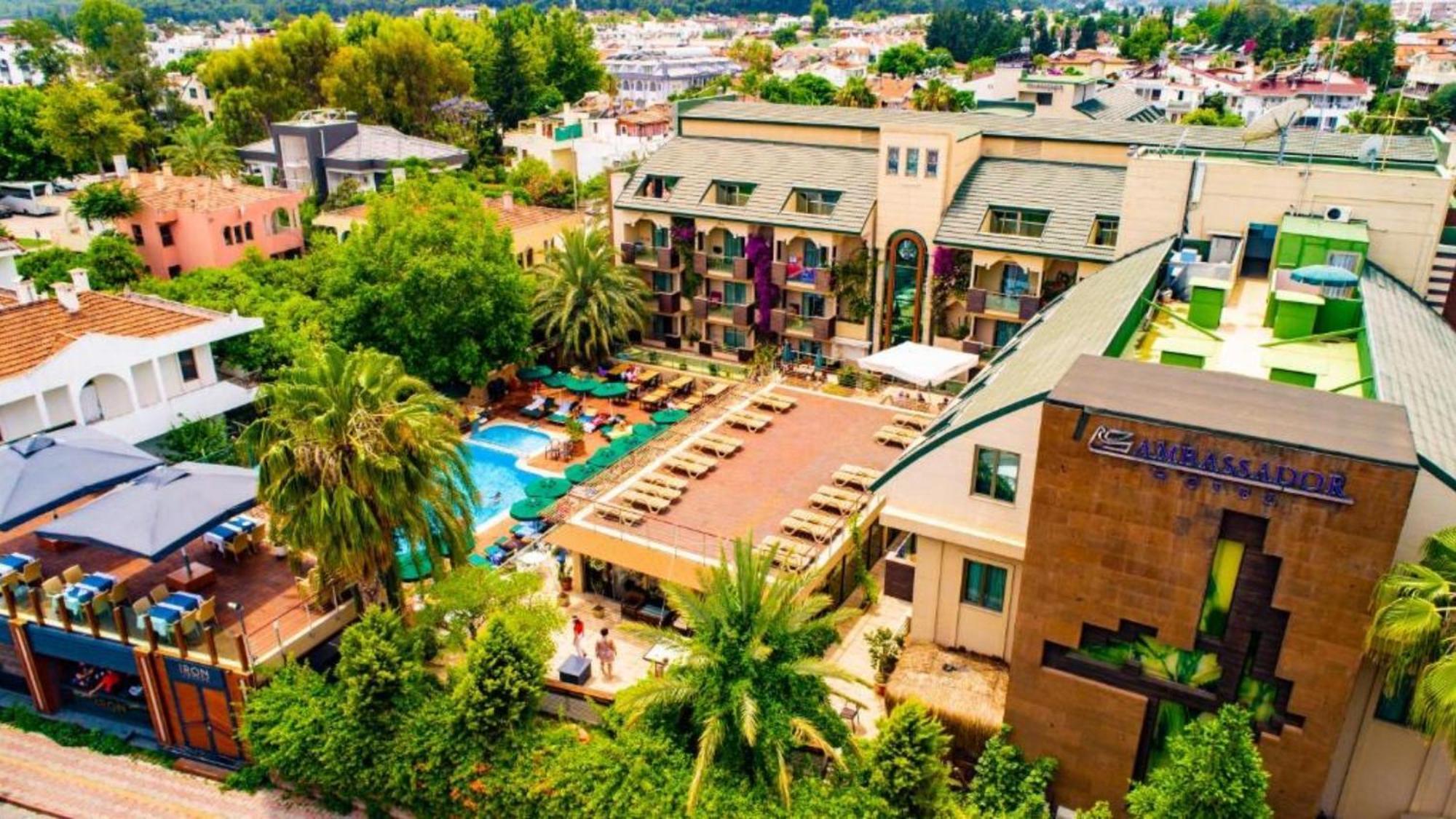 Otel Ambassador & 4*